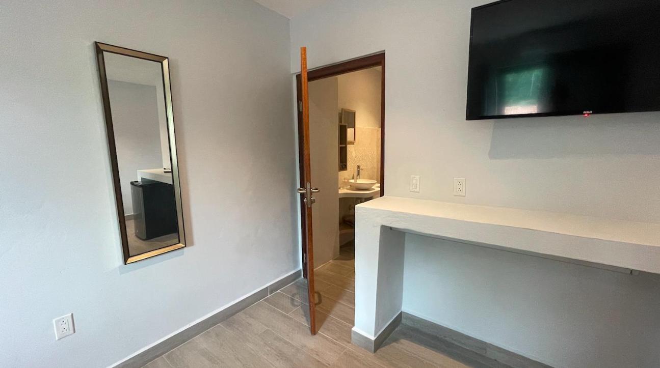 Appartement Whitehouse Boulevard, Close To Mambo Beach And City Centre à Willemstad Extérieur photo