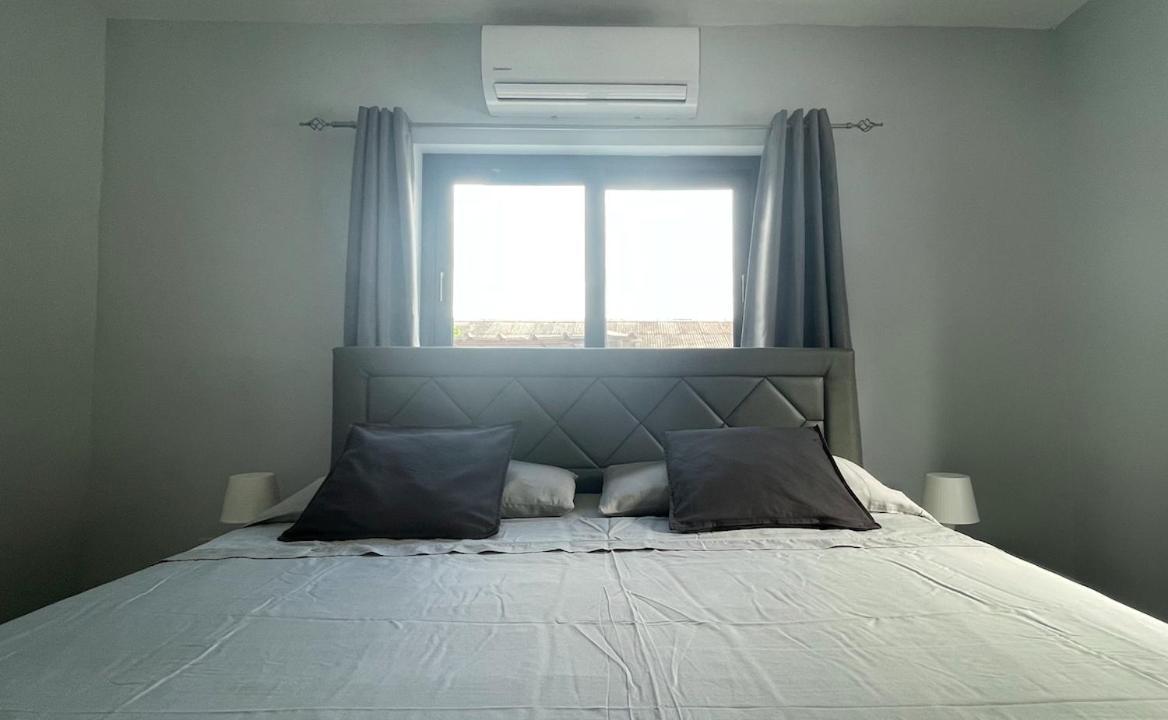 Appartement Whitehouse Boulevard, Close To Mambo Beach And City Centre à Willemstad Extérieur photo